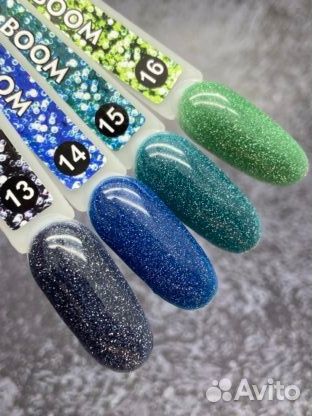 Светоотражающий гель лак для ногтей хит2023