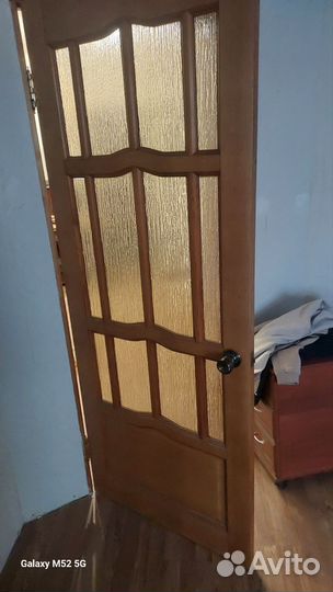 Деревянные двери в сборе