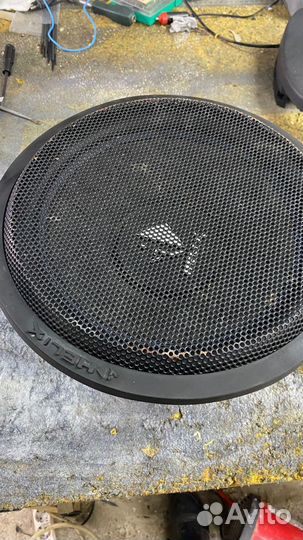 Сабвуфер Helix k12w