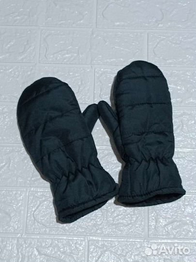 Варежки женские