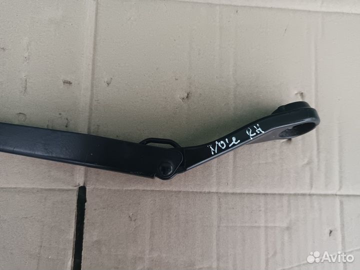 Поводок стеклооч-ля перед правый Note 2006-2013