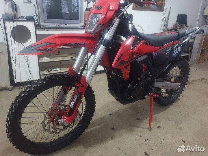 Мотоцикл FX Moto X8 CBS 300 б/у