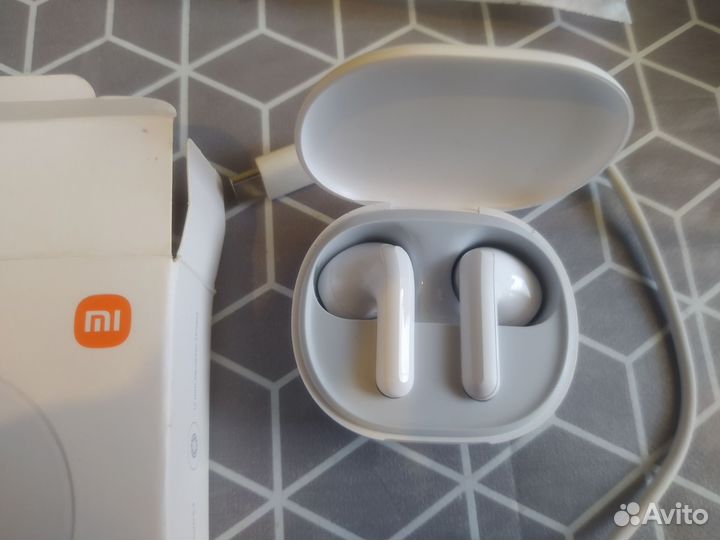 Bluetooth гарнитура xiaomi