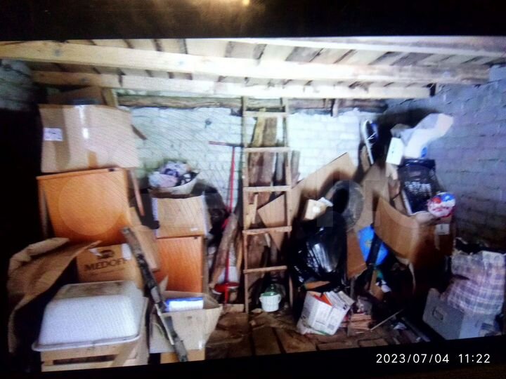 Гараж, > 30 м²