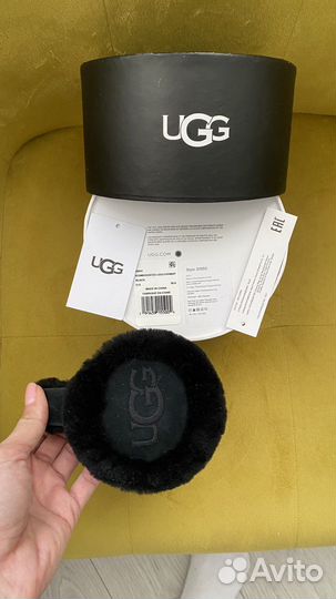 Наушники ugg и ботинки