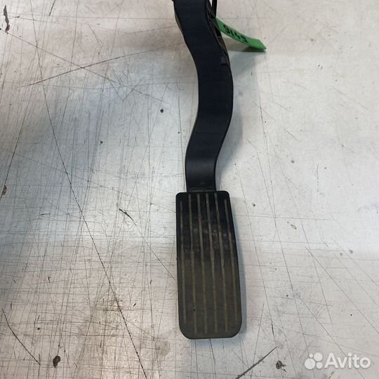 Педаль газа Peugeot 308