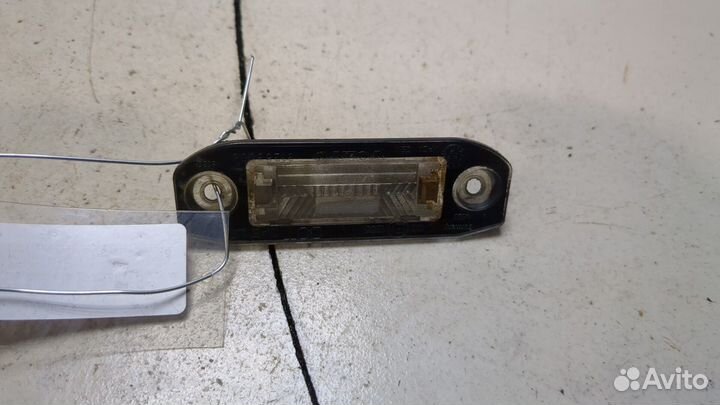 Подсветка номера Volvo S40 2004, 2005