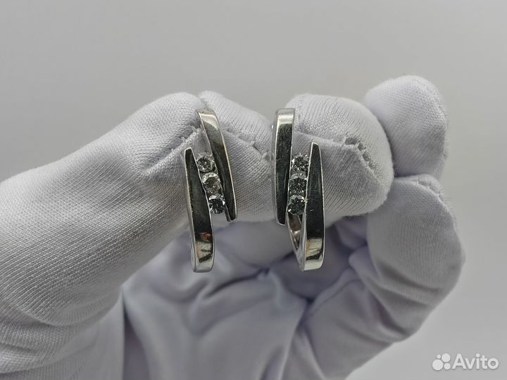 Золотые Серьги 585 пробы с бриллиантами. Рассрочка