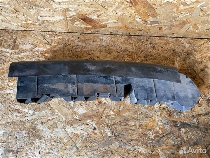 Усилитель переднего бампера правый Иж 2126 Ода