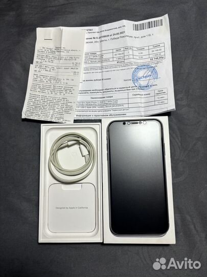 iPhone 11, 64 ГБ