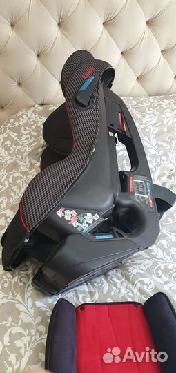 Детское автокресло от 0 до 25 кг