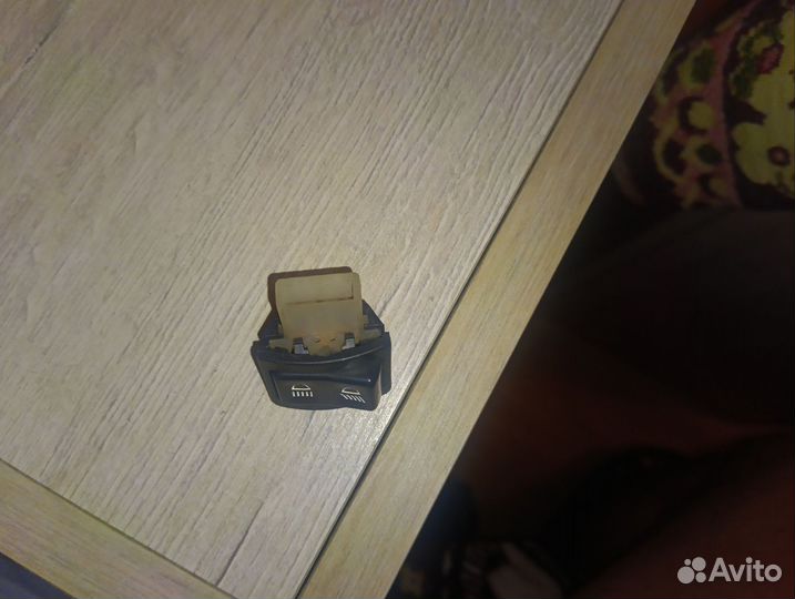 Переключатель ближнего дальнейшего света