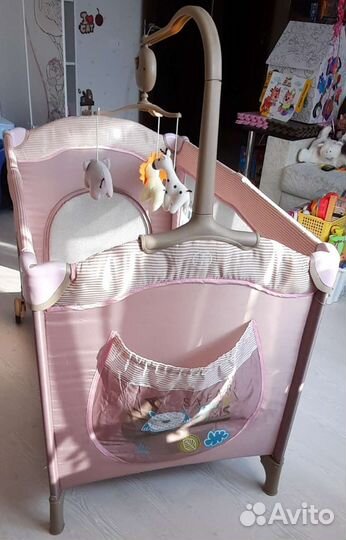Детская кровать манеж с пеленальным столиком