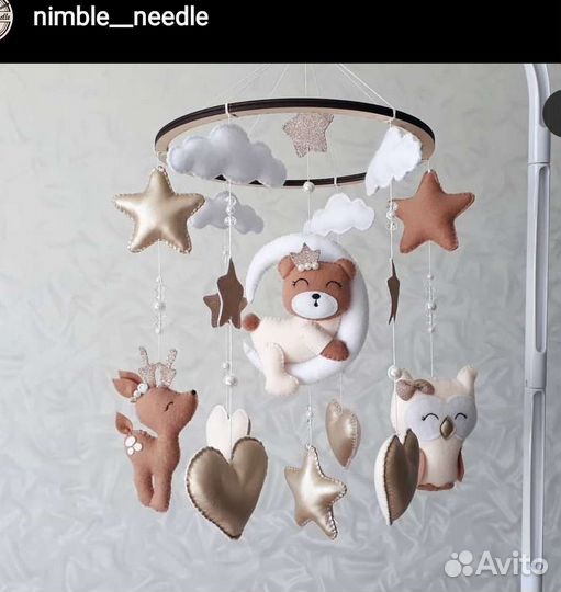 Мобиль из фетра в кроватку музыкальный