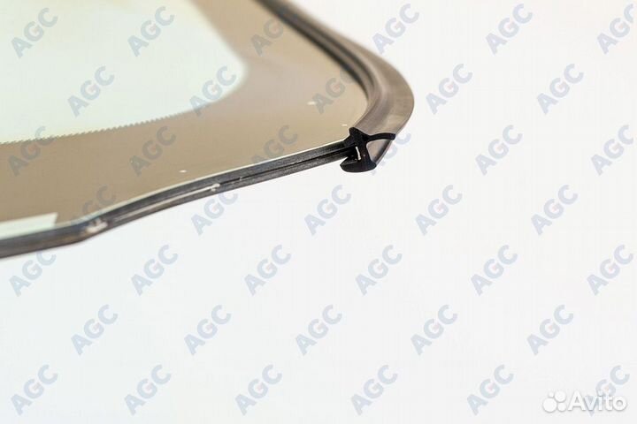 Лобовое стекло mazda 3 2009