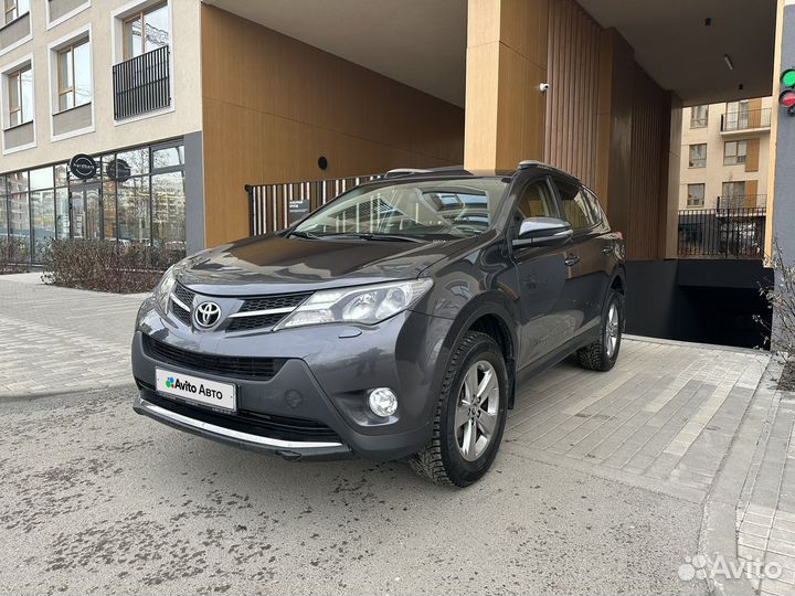 Toyota RAV4 2.0 CVT, 2015, 154 000 км