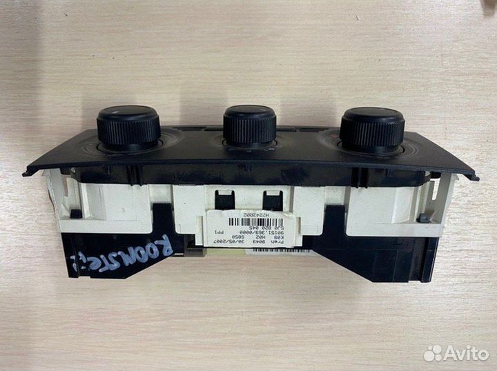 Блок управления отопителем Skoda Roomster