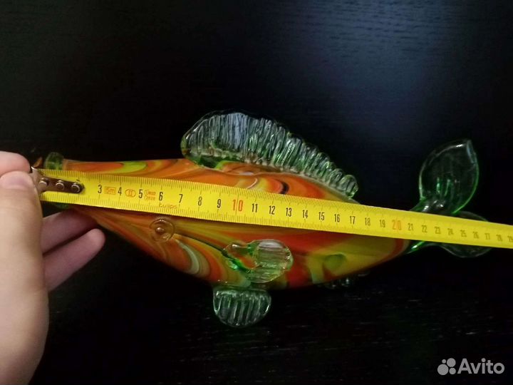Рыба - статуэтка из цветного стекла