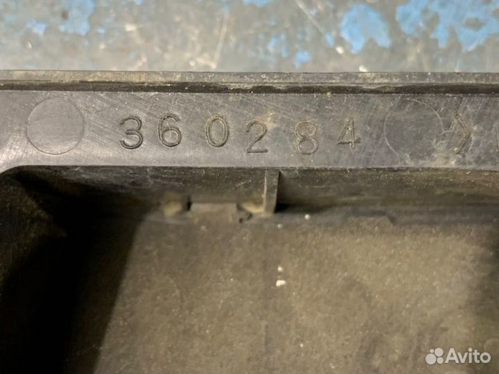 Решетка вентиляции Mitsubishi Outlander Xl CW