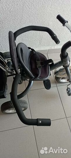 Детский велосипед с ручкой