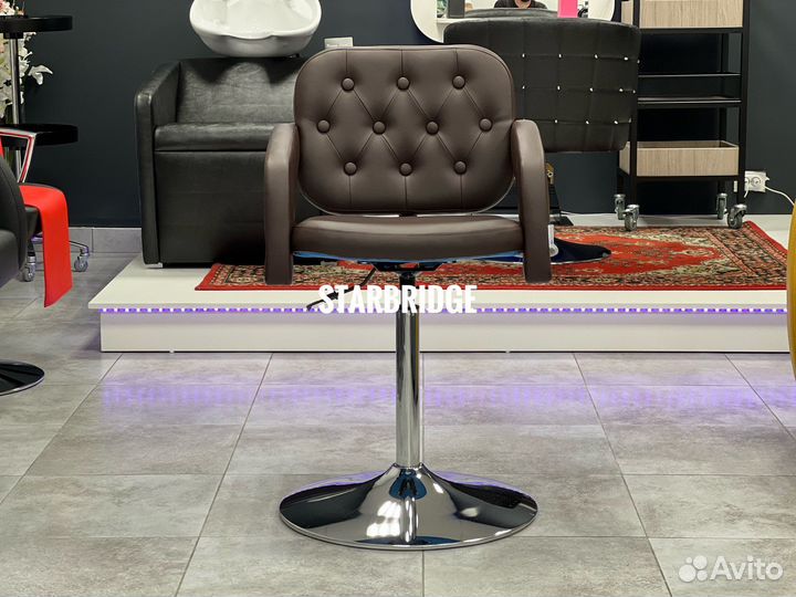 Кресло для визажиста