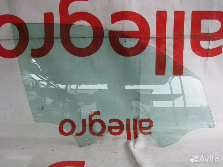 Skoda Kodiaq Стекло двери передней правой