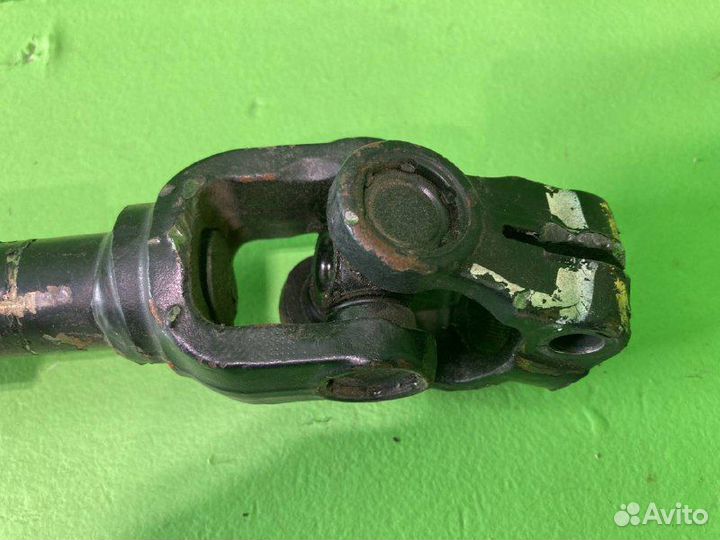 Вал рулевой колонки volvo FH13