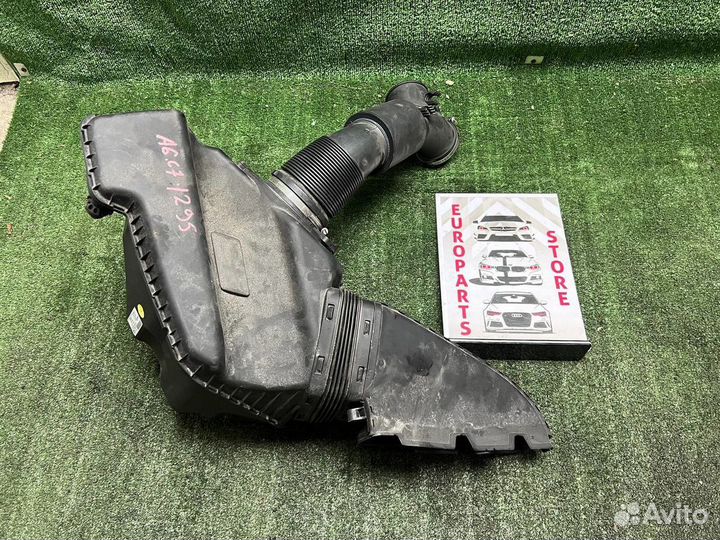 Корпус воздушного фильтра на Audi A6 (C7), 4G5