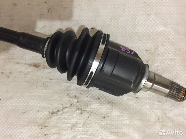 Привод передний левый Тойота Витц SCP90