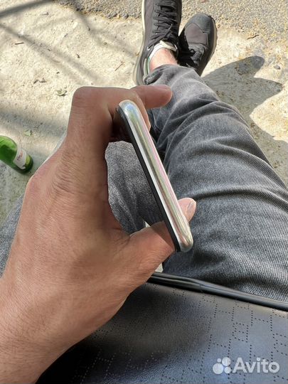 iPhone X, 64 ГБ