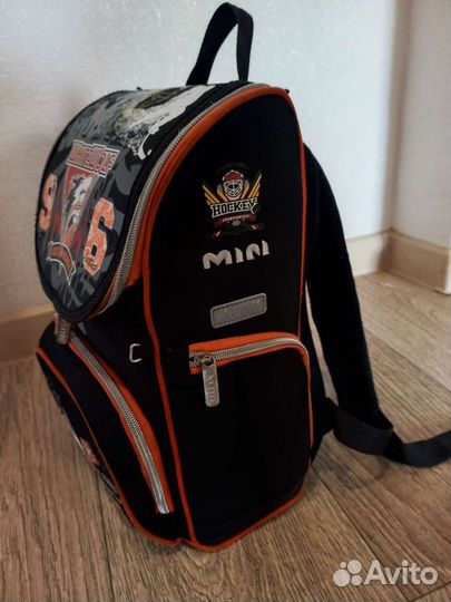 Школьный рюкзак