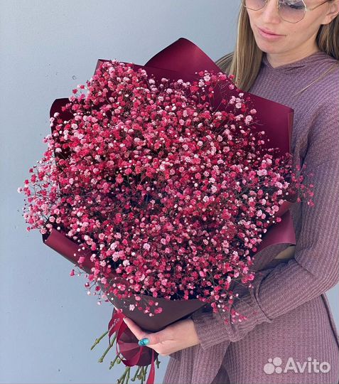 Букет из 15 крашенных гипсофил