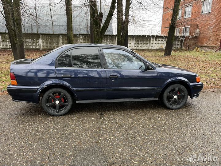 Toyota Corsa 1.5 AT, 1995, 30 000 км