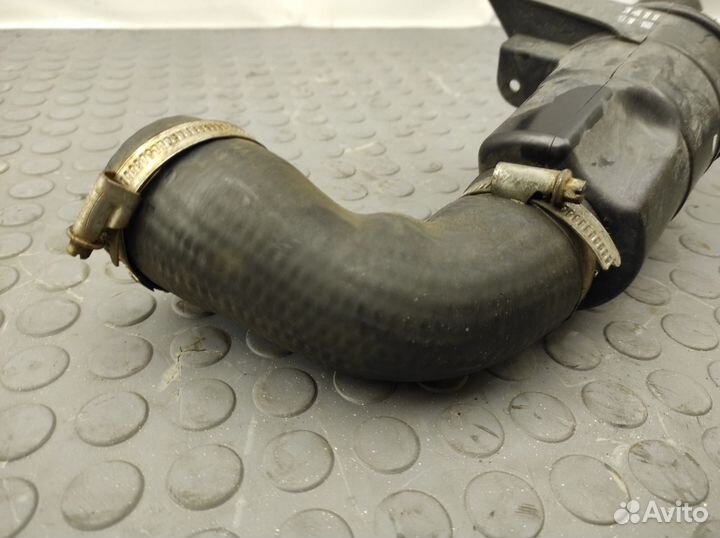 Патрубок интеркулера Mini Clubman R55 LCI N18B16A