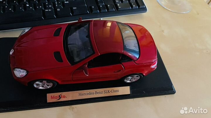 Машинка Maisto Mercedes Benz SLK Class, масштаб 1