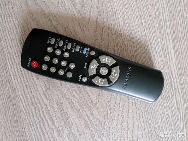 Телевизор Samsung CS-14C8R