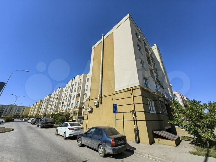 2-к. квартира, 53,2 м², 2/5 эт.