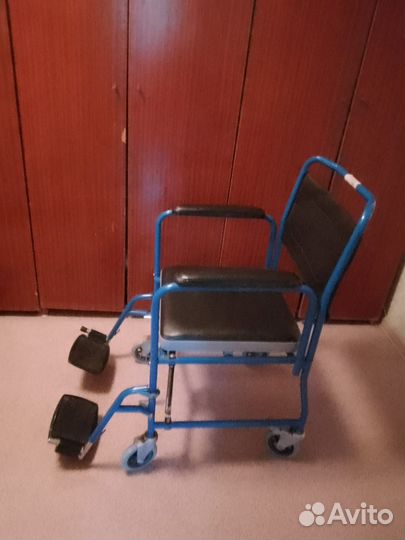 Инвалидная коляска
