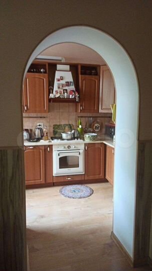 Дом 250 м² на участке 4,5 сот.