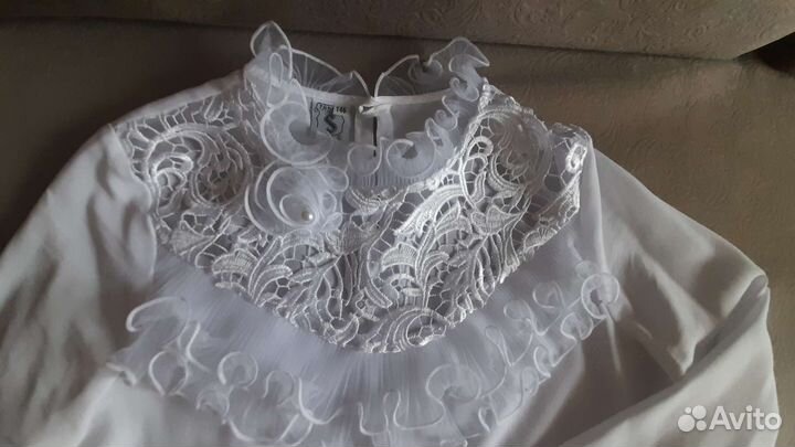 Нарядная блузка для девочки