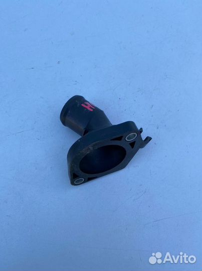 Крышка термостата Nissan Note E11 1.6