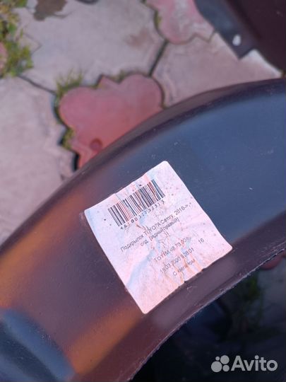 Локеры Тойота camry подкрылки Тойота камри