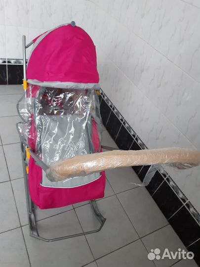 Велосипед трёхколёсный с ручкой бу