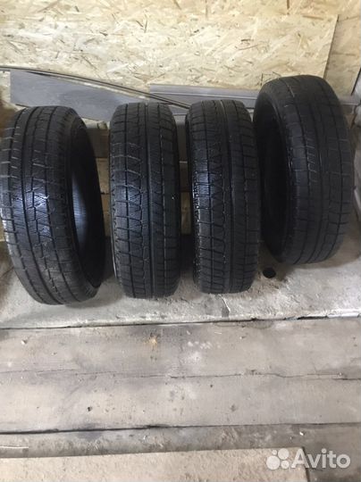 Bridgestone Blizzak Revo GZ 195/65 R15