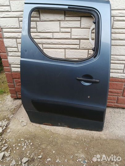 Сдвижная дверь правая citroen берлинго б 9