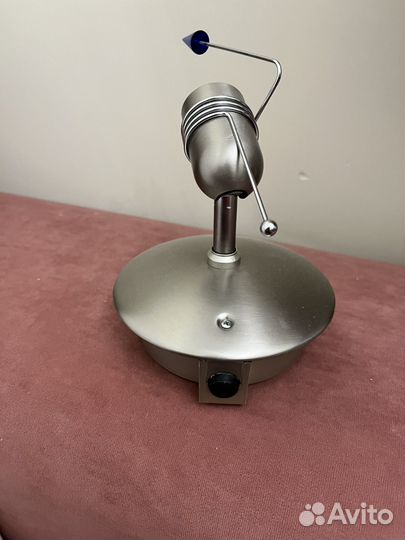 Светильник галогенновый