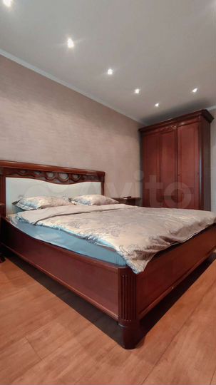 2-к. квартира, 70 м², 9/14 эт.