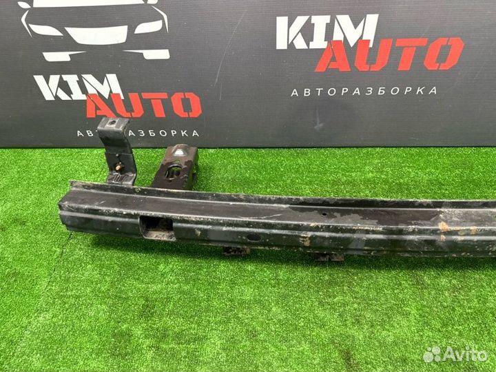 Усилитель заднего бампера Hyundai Tucson Jm 2.0