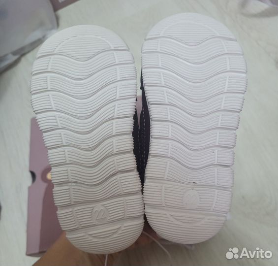 Ботинки на девочку 22