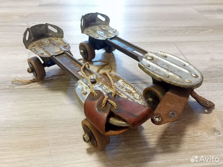 Роликовые коньки СССР